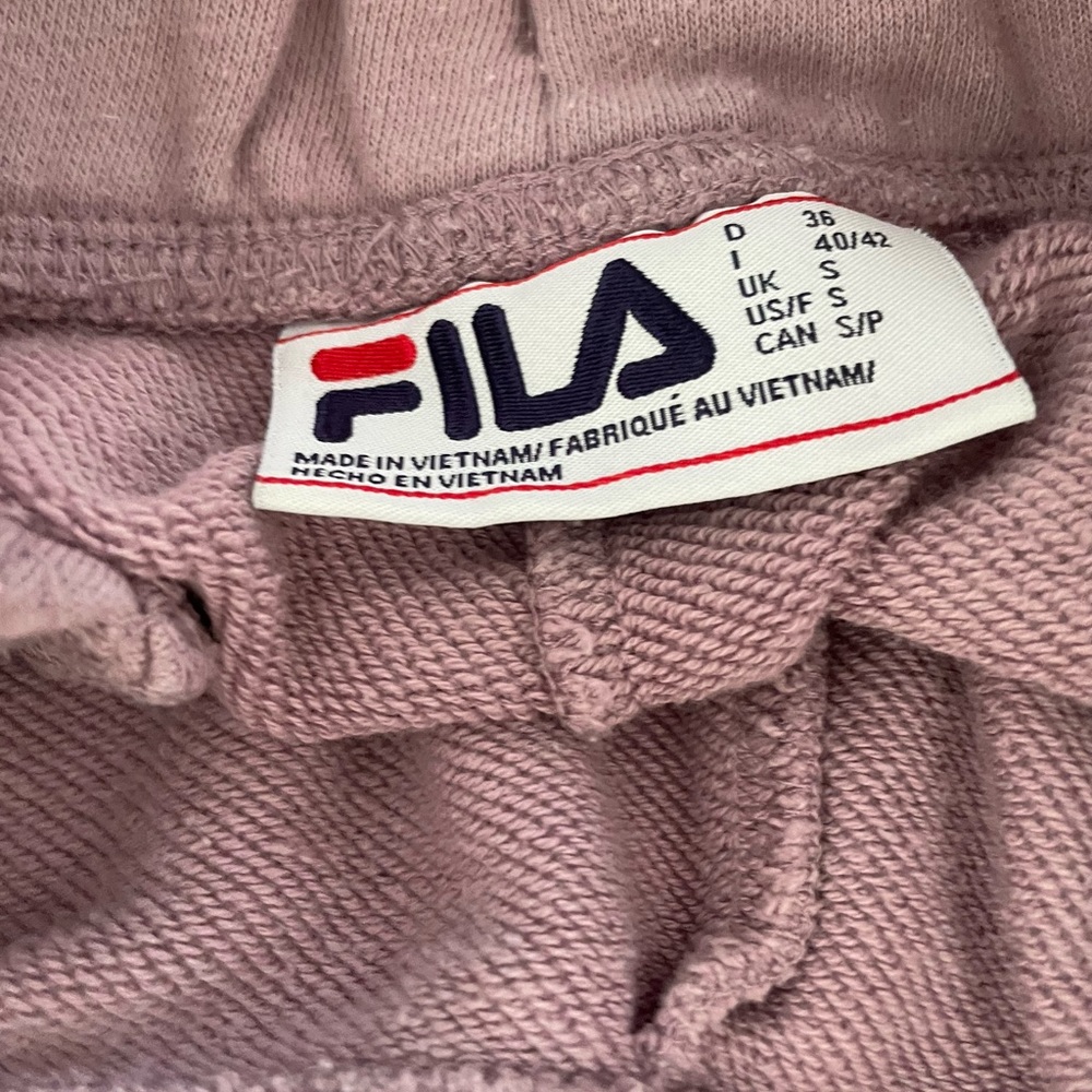 File Sweatsuit - Picture 6 of 6